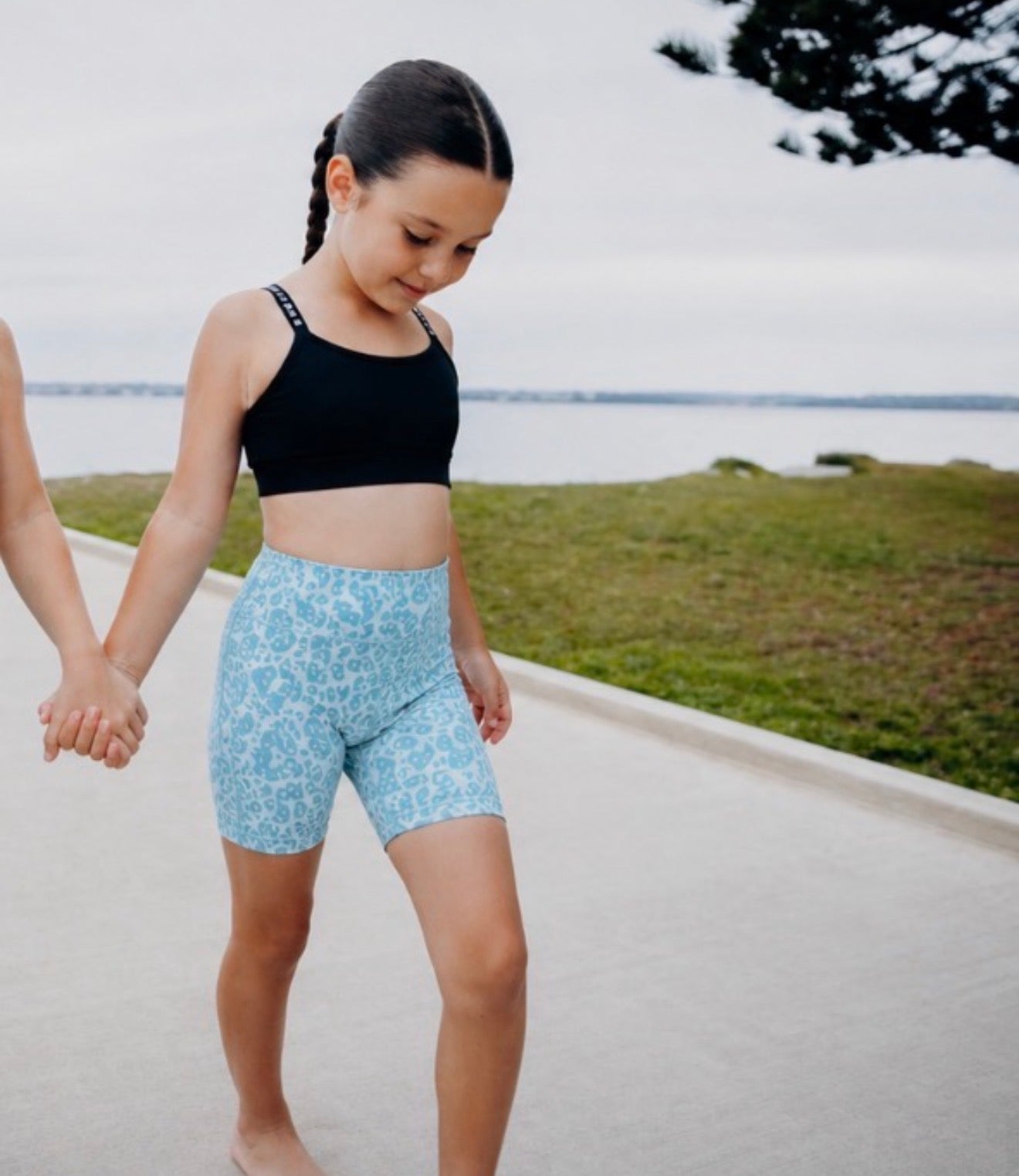 OLLY ATHLETIC PRINTED SHORT SKINS - GIRLS